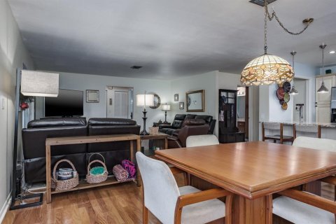 Casa en venta en Palm Harbor, Florida, 2 dormitorios, 156.08 m2 № 1785493 - foto 19