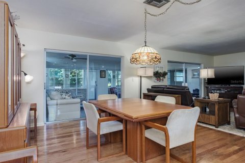 Casa en venta en Palm Harbor, Florida, 2 dormitorios, 156.08 m2 № 1785493 - foto 16