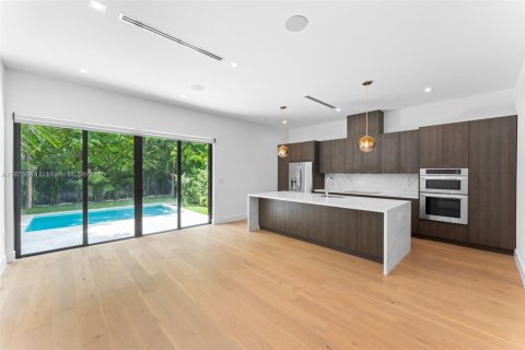 Propiedad comercial en venta en Miami, Florida, 432.92 m2 № 1922948 - foto 7