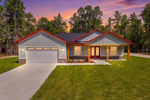 Casa en Dunnellon, Florida 4 dormitorios, 200.95 m2 № 2362584