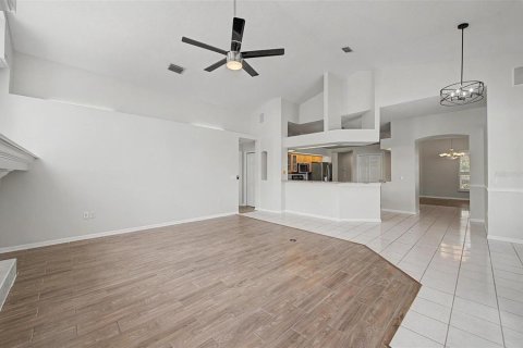 Casa en venta en Valrico, Florida, 4 dormitorios, 237.74 m2 № 2226385 - foto 17