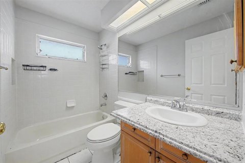 Casa en venta en Valrico, Florida, 4 dormitorios, 237.74 m2 № 2226385 - foto 30