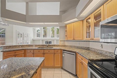 Casa en venta en Valrico, Florida, 4 dormitorios, 237.74 m2 № 2226385 - foto 14