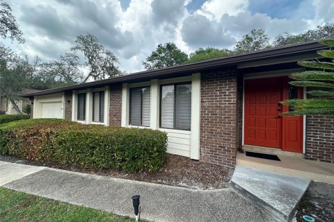 Villa ou maison à vendre à Lake Mary, Floride: 4 chambres, 214.6 m2 № 1675148 - photo 2