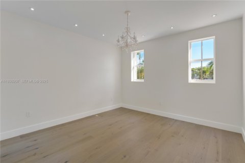 Купить виллу или дом в Авентура, Флорида 5 спален, 267.28м2, № 2034245 - фото 14