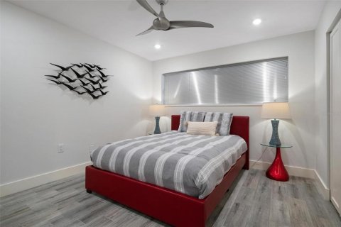 Condominio en alquiler en Longboat Key, Florida, 2 dormitorios, 100.8 m2 № 1883410 - foto 26