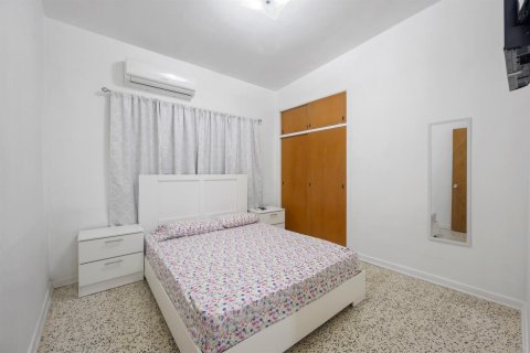 House in Miami, Florida 3 bedrooms, 179.86 sq.m. № 2085763 - photo 26