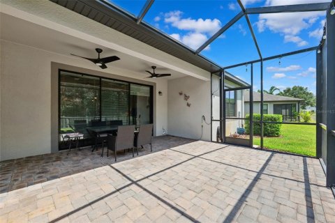 House in Tampa, Florida 2 bedrooms, 164.9 sq.m. № 1746845 - photo 27