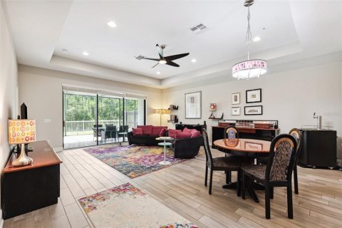 House in Tampa, Florida 2 bedrooms, 164.9 sq.m. № 1746845 - photo 13