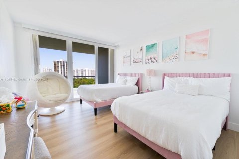 Copropriété à vendre à Aventura, Floride: 3 chambres, 257.34 m2 № 1950218 - photo 3