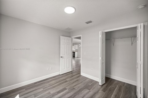 Casa en venta en Ocala, Florida, 3 dormitorios, 104.98 m2 № 1970874 - foto 15