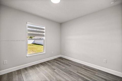 Casa en venta en Ocala, Florida, 3 dormitorios, 104.98 m2 № 1970874 - foto 17