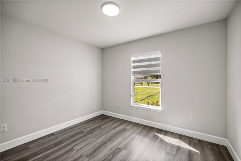 Casa en venta en Ocala, Florida, 3 dormitorios, 104.98 m2 № 1970874 - foto 14