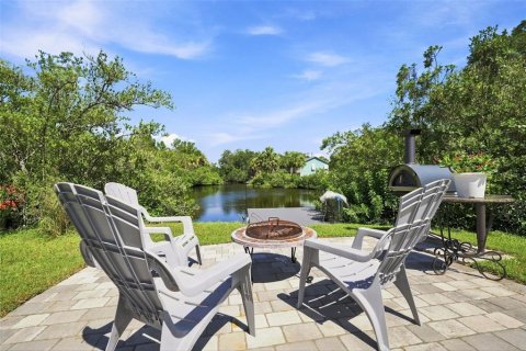 Villa ou maison à vendre à Port Richey, Floride: 3 chambres, 235.32 m2 № 2308290 - photo 2