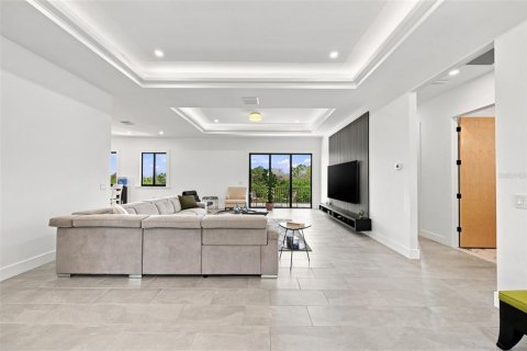 Villa ou maison à vendre à Port Richey, Floride: 3 chambres, 235.32 m2 № 2308290 - photo 10