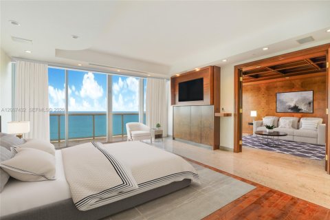 Condo in Bal Harbour, Florida, 3 bedrooms  № 2074473 - photo 4