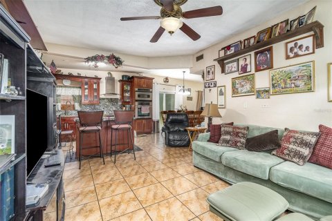 Casa en venta en Apopka, Florida, 3 dormitorios, 106.37 m2 № 1789764 - foto 4