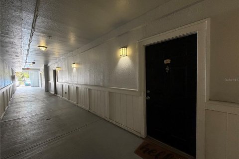 Condo in Orlando, Florida, 2 bedrooms № 2209993 - photo 14