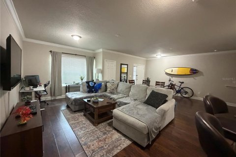 Condo in Orlando, Florida, 2 bedrooms № 2209993 - photo 6