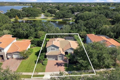 Villa ou maison à vendre à Winter Garden, Floride: 4 chambres, 285.95 m2 № 2432676 - photo 4