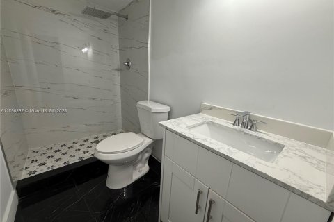 Condominio en venta en Miami Gardens, Florida, 2 dormitorios, 94.02 m2 № 1872024 - foto 14
