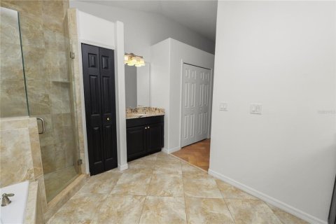 House in Polk City, Florida 4 bedrooms, 183.85 sq.m. № 1857675 - photo 25