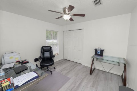House in Polk City, Florida 4 bedrooms, 183.85 sq.m. № 1857675 - photo 30