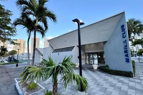 Copropriété à louer à Sunny Isles Beach, Floride: 3 chambres, 210.42 m2 № 2066630 - photo 14