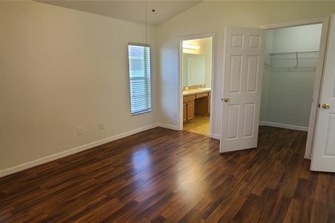 House in Kissimmee, Florida 3 bedrooms, 168.06 sq.m. № 2204618 - photo 12