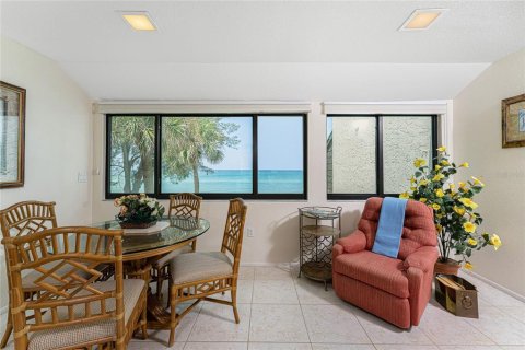 Copropriété à vendre à Englewood, Floride: 3 chambres, 144.09 m2 № 2196770 - photo 7