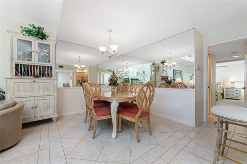 Copropriété à vendre à Englewood, Floride: 3 chambres, 144.09 m2 № 2196770 - photo 11