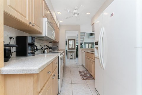 Copropriété à vendre à Englewood, Floride: 3 chambres, 144.09 m2 № 2196770 - photo 16