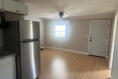 Appartement à louer à Tampa, Floride: 2 chambres, 46.45 m2 № 2342246 - photo 8