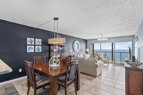 Copropriété à vendre à Madeira Beach, Floride: 2 chambres, 113.81 m2 № 2373971 - photo 8