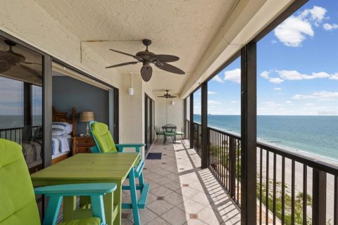 Copropriété à vendre à Madeira Beach, Floride: 2 chambres, 113.81 m2 № 2373971 - photo 14