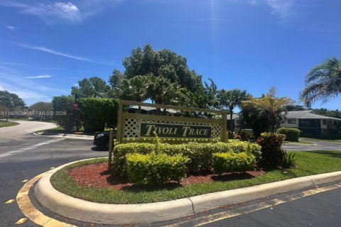 Condo in Deerfield Beach, Florida, 2 bedrooms  № 2082135 - photo 20