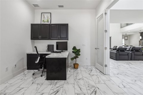 Villa ou maison à vendre à Sanford, Floride: 5 chambres, 421.5 m2 № 1653650 - photo 19