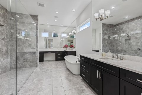 Villa ou maison à vendre à Sanford, Floride: 5 chambres, 421.5 m2 № 1653650 - photo 23