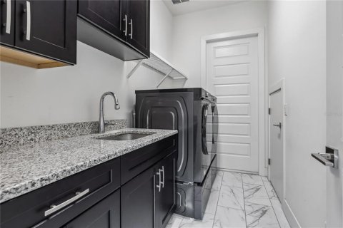 Villa ou maison à vendre à Sanford, Floride: 5 chambres, 421.5 m2 № 1653650 - photo 26