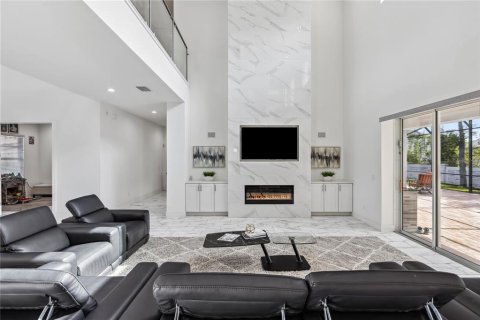 Villa ou maison à vendre à Sanford, Floride: 5 chambres, 421.5 m2 № 1653650 - photo 18