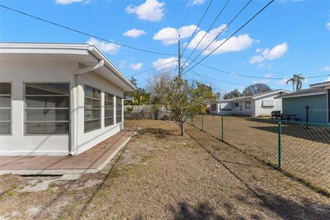 Casa en venta en Clearwater, Florida, 2 dormitorios, 113.9 m2 № 2383369 - foto 15