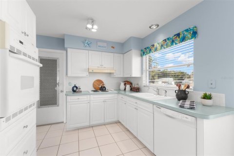 Casa en venta en Clearwater, Florida, 2 dormitorios, 113.9 m2 № 2383369 - foto 10
