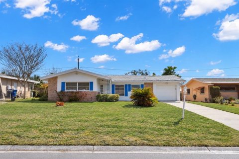 Casa en Clearwater, Florida 2 dormitorios, 113.9 m2 № 2383369