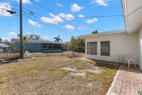 Casa en venta en Clearwater, Florida, 2 dormitorios, 113.9 m2 № 2383369 - foto 17