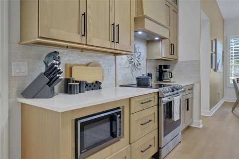 Casa en venta en Ormond Beach, Florida, 3 dormitorios, 180.97 m2 № 2295180 - foto 18