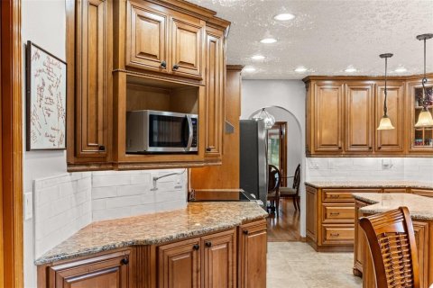House in Mims, Florida 3 bedrooms, 261.89 sq.m. № 2406776 - photo 17