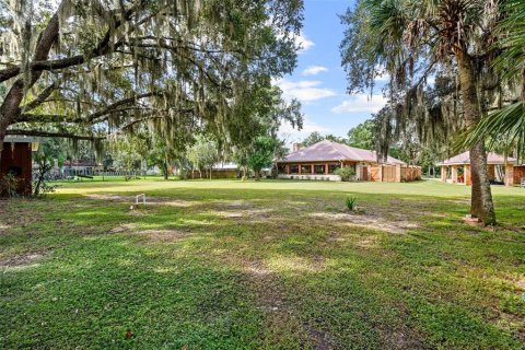 House in Mims, Florida 3 bedrooms, 261.89 sq.m. № 2406776 - photo 5