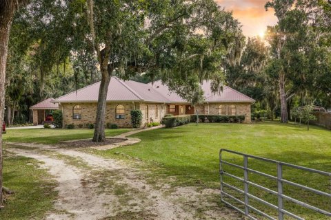 House in Mims, Florida 3 bedrooms, 261.89 sq.m. № 2406776 - photo 7