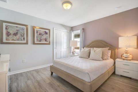 Villa ou maison à vendre à Kissimmee, Floride: 6 chambres, 291.9 m2 № 1789259 - photo 24