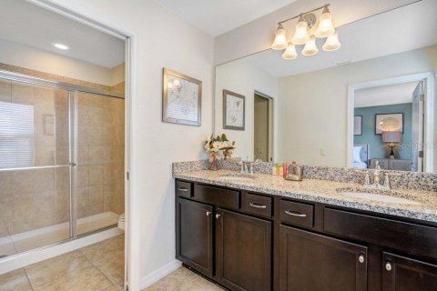 Villa ou maison à vendre à Kissimmee, Floride: 6 chambres, 291.9 m2 № 1789259 - photo 23